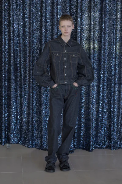 Look 14